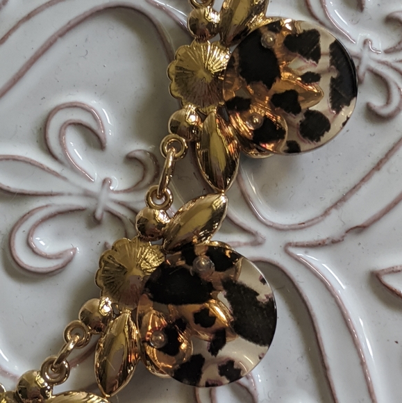 Reversible Statement Necklace - Picture 4 of 5